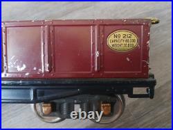 Lionel Prewar 212 Gondolas With Tool Boxes Barrels and Coal