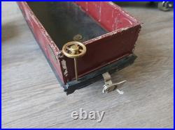 Lionel Prewar 212 Gondolas With Tool Boxes Barrels and Coal