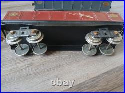 Lionel Prewar 212 Gondolas With Tool Boxes Barrels and Coal