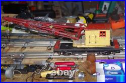 Lionel Prewar 219 Operating Crane Yellow, Red, and Black base