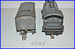 Lionel Prewar 224e Steam Locomotive & 2689w Whistle Tender (gray) O Gauge