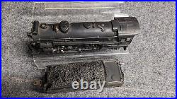 Lionel Prewar 225E Steam Engine with 2235W Whistle Tender O Gauge