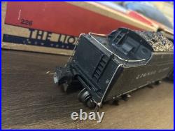 Lionel Prewar 226E Locomotive & 2226WX Whistle Tender in Excellent Condition