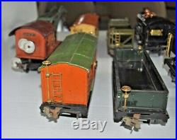 Lionel Prewar 260e Steam Engine & Tender, 810, 812, 813, 814, 816 Freight Cars