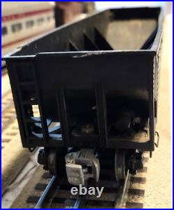 Lionel Prewar 2956 Die Cast Quad Hopper In Good Condition Lionel Prewar 2956 Die Cast Quad Hopper In Good Condition