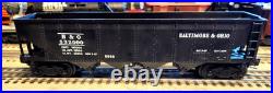 Lionel Prewar 2956 Die Cast Quad Hopper With Postwar Trucks In Good Condition Lionel Prewar 2956 Die Cast Quad Hopper With Postwar Trucks In Good Condition