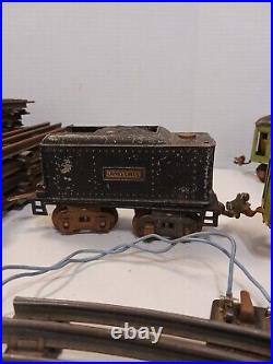 Lionel Prewar (2) 607 Pullman Cars, 608 Observation & 262T Coal Car & 14 Track
