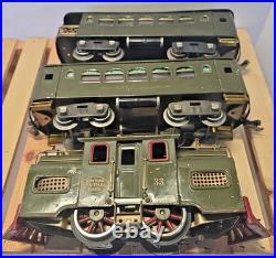 Lionel Prewar 33 Locomotive Set