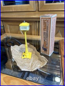 Lionel Prewar #57 21st/Broadway Yellow Lamp Post in Original HTF Box With Paper