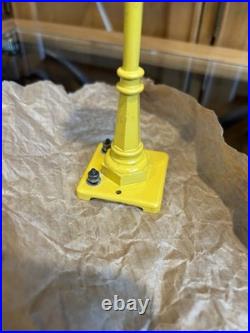 Lionel Prewar #57 21st/Broadway Yellow Lamp Post in Original HTF Box With Paper