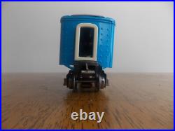 Lionel Prewar 615 Passenger Baggage Car, This Is A Lighted Car, And New Paint Lionel Prewar 615 Passenger Baggage Car, This Is A Lighted Car, And New Paint