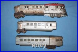 Lionel Prewar #616E Flying Yankee Passenger Set #616, #617 & # 618 with Red Top