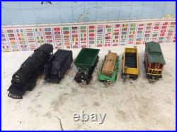 Lionel Prewar Metal Set 258 and 4 freight Car