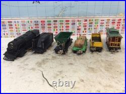 Lionel Prewar Metal Set 258 and 4 freight Car