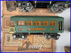 Lionel Prewar O Gauge 252 Electric Loco & 2-607, 608 Lighted Passenger Car Set