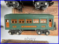 Lionel Prewar O Gauge 252 Electric Loco & 2-607, 608 Lighted Passenger Car Set