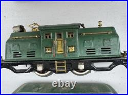 Lionel Prewar O Gauge 252 Electric Loco & 2-607, 608 Lighted Passenger Car Set