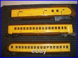 Lionel Prewar O Gauge Union Pacific Yellow 752w, 753, 754 Streamliner Train Set