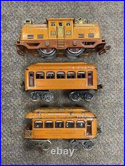 + Lionel Prewar O Scale Tinplate 252 Orange Electric Locomotive with 2 Cars SS