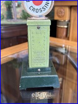 Lionel Prewar Original No. 87 Railroad Crossing In Stephen Girard Green! C7