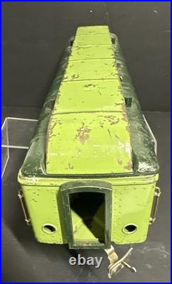 Lionel Prewar Standard Gauge S. Girard #'s 424, 425,426 Lighted Passenger Cars Lionel Prewar Standard Gauge S. Girard #'s 424, 425,426 Lighted Passenger Cars