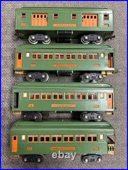+ Lionel Prewar Standard Tinplate Green & Orange 300 Series 4 Car Passenger Set