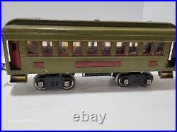 Lionel Prewar Standard Train Set In Original Box No. 8E Two Cars And Track