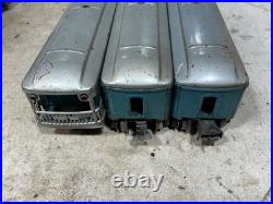 Lionel Prewar Steam Engine 1684 / 3 Passenger Cars O Gauge / 027