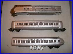 Lionel Prewar Union Pacific M10000 Set For Parts/restoration No Motor Or Whistle
