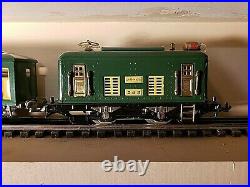 Lionel RARE Antique Pre war # 345 Train with 2 passenger cars # 629 & 630 set