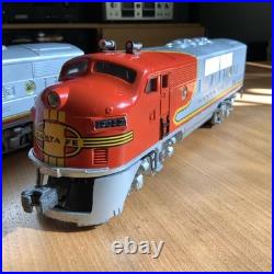 Lionel Santa Fe F 3 Vindage Diesel Locomotive O Gauge 2353 AA Post war