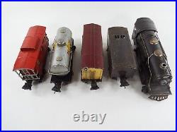 Lionel Train O Gauge Prewar 259E Locomotive with Tender & Freight Cars