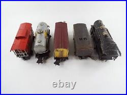 Lionel Train O Gauge Prewar 259E Locomotive with Tender & Freight Cars