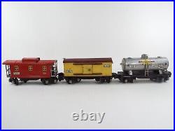 Lionel Train O Gauge Prewar 259E Locomotive with Tender & Freight Cars