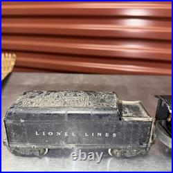 Lionel post-war 671 engine and 671W tender