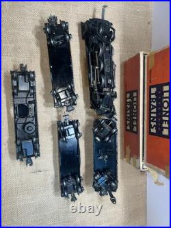 Lionel pre-war O gauge 1666 steam locomotive 2666w tender 3 car freight set