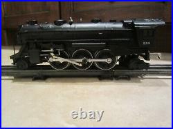 Lionel prewar 224 Restored Locomotive with rare black rails Exquisite
