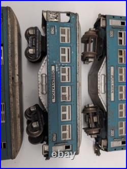 Lionel prewar Blue Comet 600 601 602 passenger cars in two tone blue Original