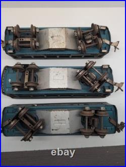 Lionel prewar Blue Comet 600 601 602 passenger cars in two tone blue Original