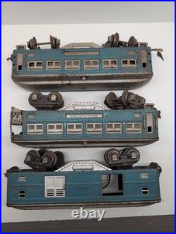 Lionel prewar Blue Comet 600 601 602 passenger cars in two tone blue Original