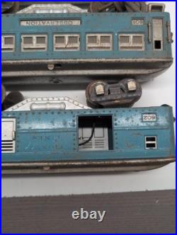 Lionel prewar Blue Comet 600 601 602 passenger cars in two tone blue Original