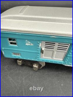 Lionel prewar Blue Comet 600 601 602 passenger cars in two tone blue Restored