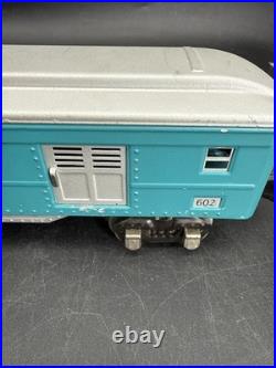 Lionel prewar Blue Comet 600 601 602 passenger cars in two tone blue Restored