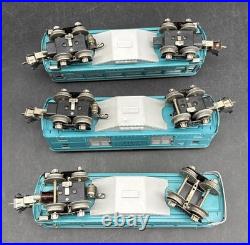 Lionel prewar Blue Comet 600 601 602 passenger cars in two tone blue Restored