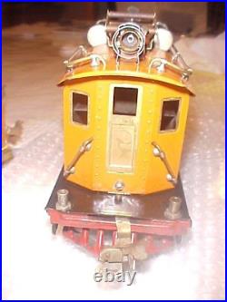 Lionel prewar O gauge 256 engine and 2 710 passenger cars