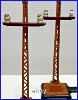 Lot Of 4 Lionel Prewar O-gauge 060 Orange Telegraph Poles With Arms Lot Of 4 Lionel Prewar O-gauge 060 Orange Telegraph Poles With Arms