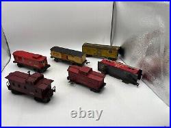 Lot of Lionel (11) & Marx (8) PreWar OGauge Tin Train Cars Mixed In Total 19 Pcs