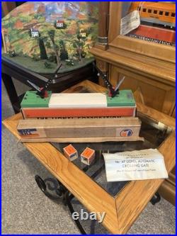 Mint BoxedLionel Prewar 47 Crossing! SUPERB EXAMPLE