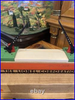 Mint BoxedLionel Prewar 47 Crossing! SUPERB EXAMPLE