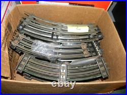 Mostly Lionel trains & non Lionel accessories Getng out of hobby due to health